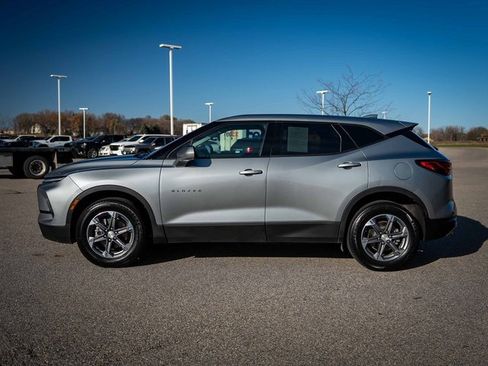 Used 2023 Chevrolet Blazer LT image 10