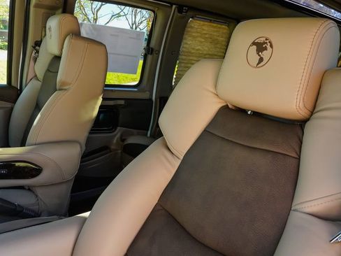 New 2026 GMC Savana 2500 Extended w/ Driver Convenience Package image 17