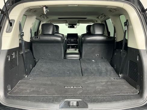 Used 2021 Nissan Armada SL w/ Captain's Chairs Package AWD/4WD image 26