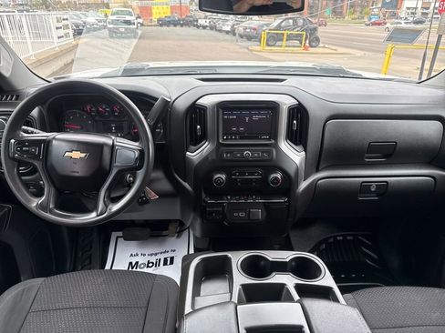 Used 2023 Chevrolet Silverado 3500 W/T w/ Gooseneck/5TH Wheel Package image 12