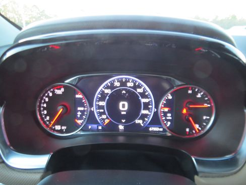 Certified 2022 Chevrolet Traverse Premier w/ LPO, Floor Liner Package image 22