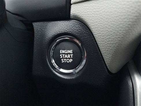 New 2025 Toyota RAV4 Limited image 15