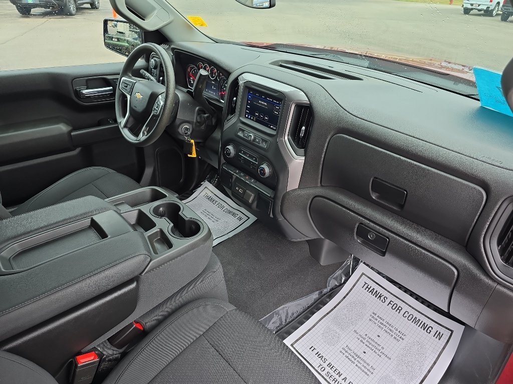 Used 2022 Chevrolet Silverado 1500 Custom w/ Safety Confidence Package AWD/4WD image 24