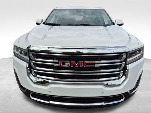 Used 2023 GMC Acadia SLE image 8