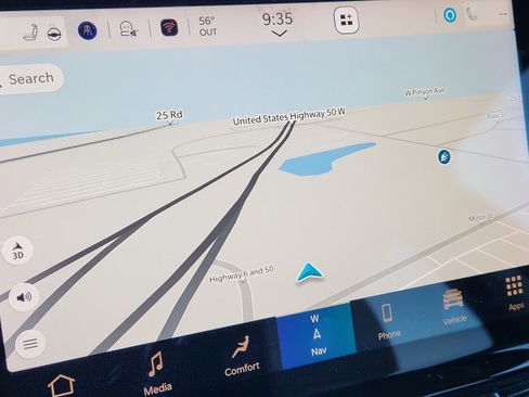 Used 2022 Jeep Grand Cherokee Overland w/ Advanced Protech Group III image 21