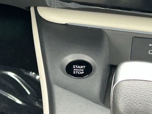 New 2026 Nissan Sentra SL w/ Floor Mat Package image 15