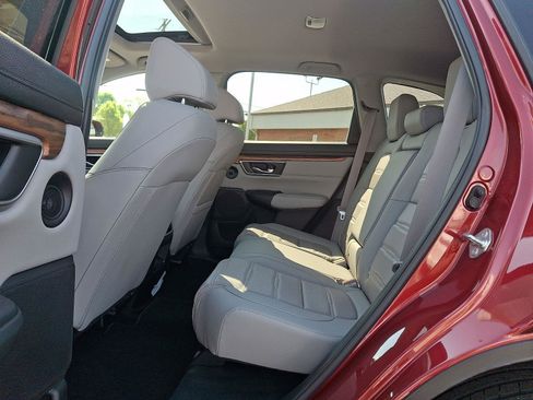 Used 2022 Honda CR-V Touring image 10