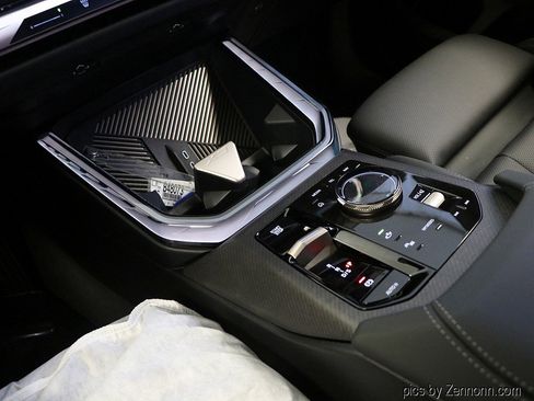 Used 2025 BMW X3 xDrive30i image 24