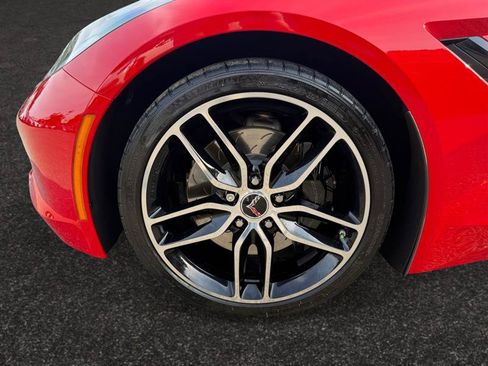 Used 2017 Chevrolet Corvette Stingray Coupe RWD image 16