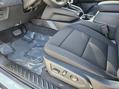 New 2026 GMC Canyon Elevation RWD image 4