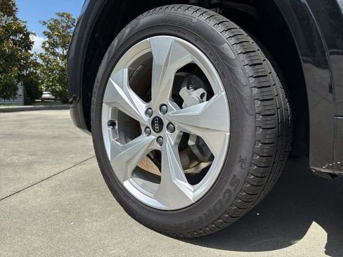 Used 2024 Audi Q5 2.0T Premium Plus w/ Premium Plus Package image 10