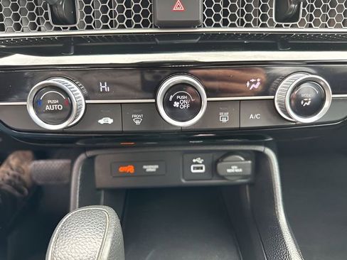 Used 2023 Honda Civic LX image 27