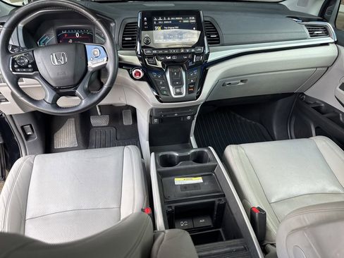 Used 2018 Honda Odyssey Elite image 10