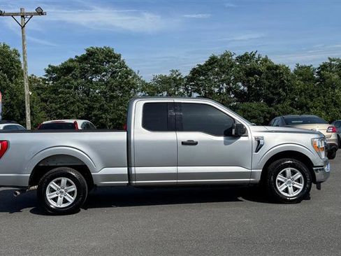 Used 2021 Ford F150 XLT w/ Equipment Group 301A Mid RWD image 5