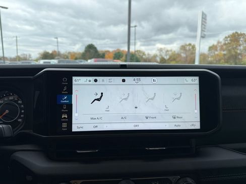 Used 2024 Jeep Gladiator Rubicon w/ Convenience Group image 27