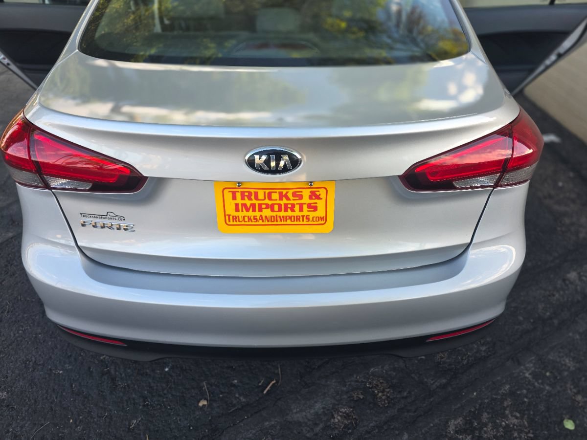 Used 2018 Kia Forte LX FWD image 30