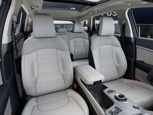 New 2026 Kia Sportage SX Prestige image 15