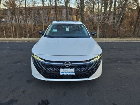 New 2026 Nissan Sentra SR w/ SR Premium Package image 7