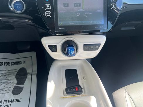 Used 2017 Toyota Prius Prime Premium w/ Carpet Mat Package FWD image 21