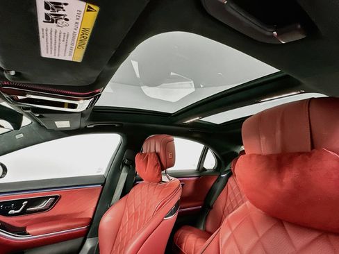 Used 2023 Mercedes-Benz S 580 4MATIC Sedan image 24