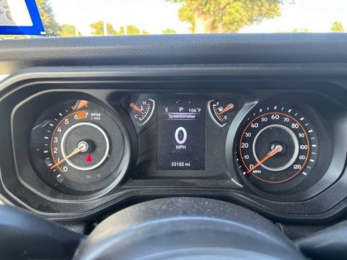 Used 2025 Jeep Wrangler Unlimited Sport AWD/4WD image 18
