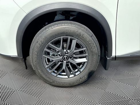 Certified 2026 Nissan Rogue S FWD image 29