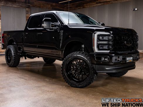 Used 2024 Ford F350 Platinum w/ FX4 Off-Road Package image 1