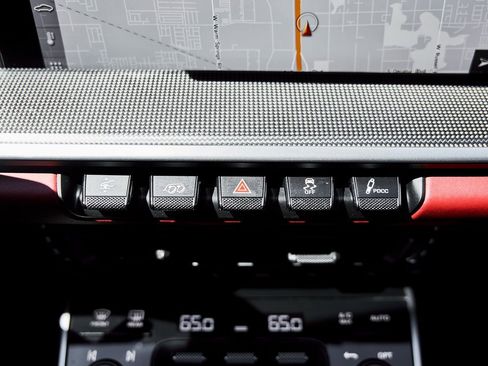 Used 2021 Porsche 911 Turbo S image 64