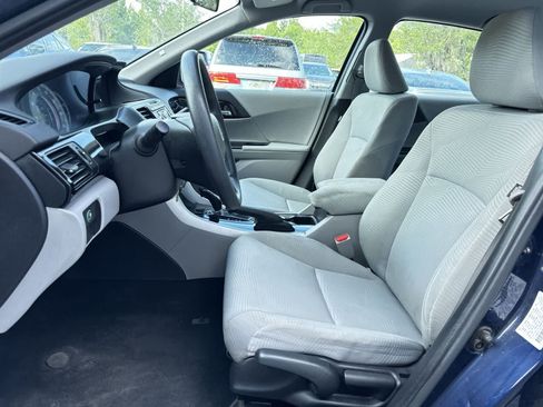 Used 2016 Honda Accord LX image 13