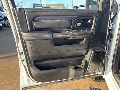 Used 2024 RAM 3500 Limited image 13