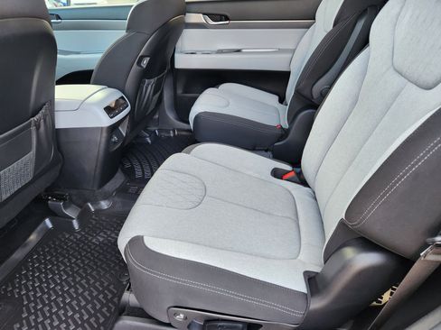 Used 2022 Hyundai Palisade SEL image 8