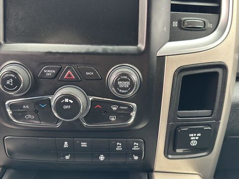Used 2015 RAM 1500 Big Horn image 17