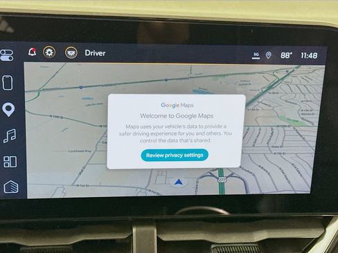 Certified 2025 Chevrolet Equinox LT w/ Convenience Package II FWD image 11