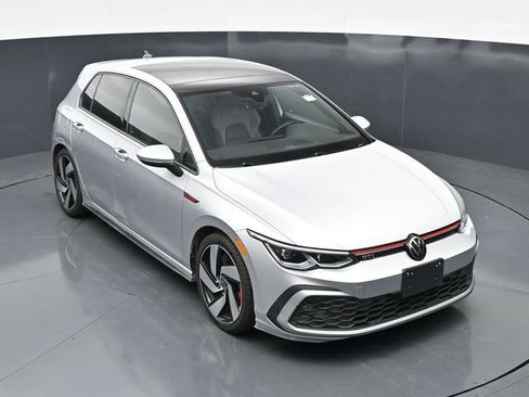 Used 2023 Volkswagen GTI SE FWD image 30