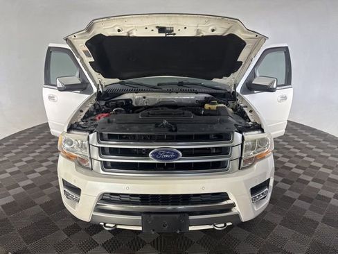 Used 2017 Ford Expedition Max Platinum AWD/4WD image 13