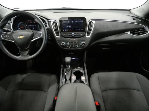 Used 2025 Chevrolet Malibu LT FWD image 10