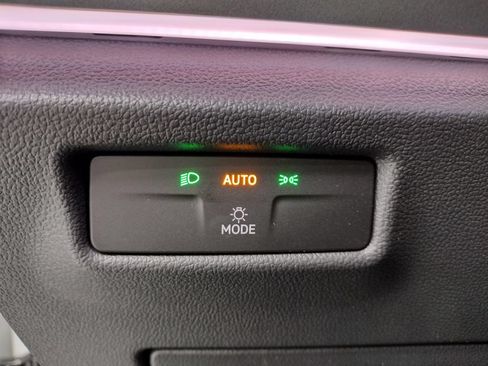 New 2026 Volkswagen Tiguan SE AWD/4WD image 26
