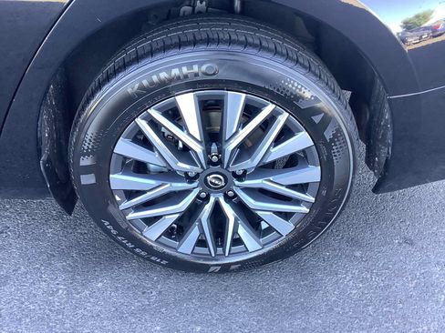 Used 2025 Nissan Altima 2.5 SV AWD/4WD image 7