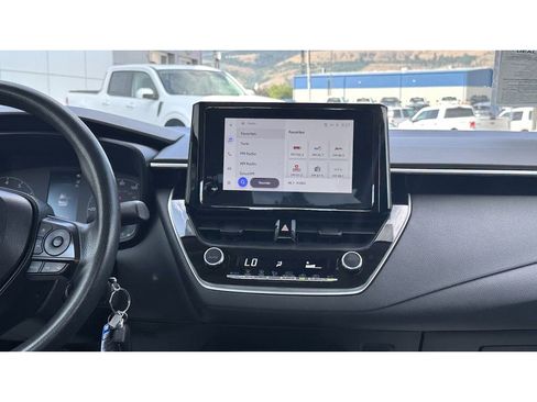 Used 2024 Toyota Corolla LE image 14