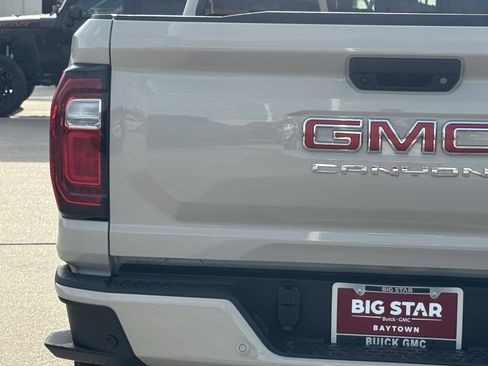 New 2026 GMC Canyon Elevation w/ Convenience Package RWD image 11