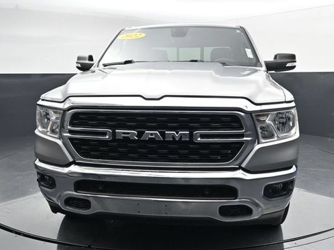 Used 2022 RAM 1500 Big Horn AWD/4WD image 3