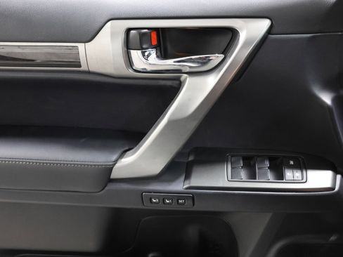 Certified 2023 Lexus GX 460 Premium image 12