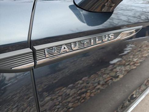 Certified 2023 Lincoln Nautilus Reserve w/ Equipment Group 201A image 10