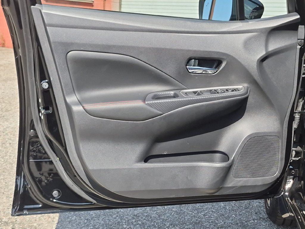 Certified 2025 Nissan Versa SR w/ Trunk Package FWD image 12