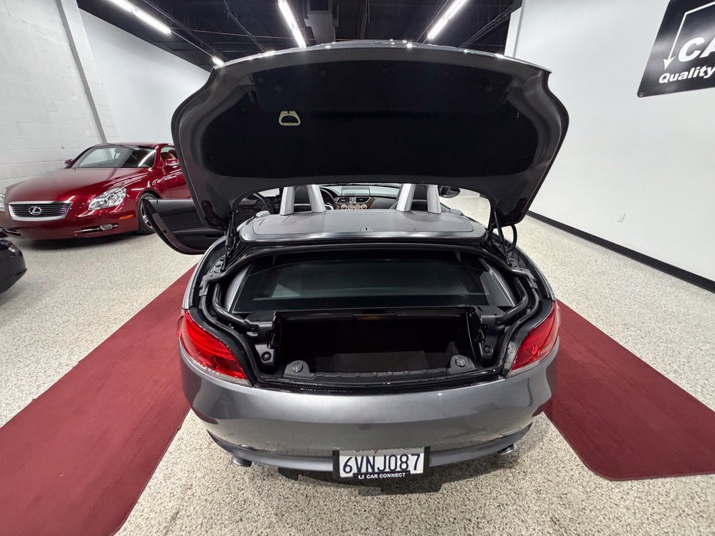 Used 2012 BMW Z4 sDrive35i RWD image 43