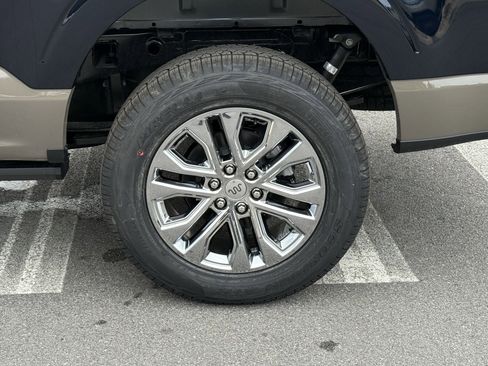 New 2025 Ford F150 King Ranch w/ FX4 Off-Road Package image 10