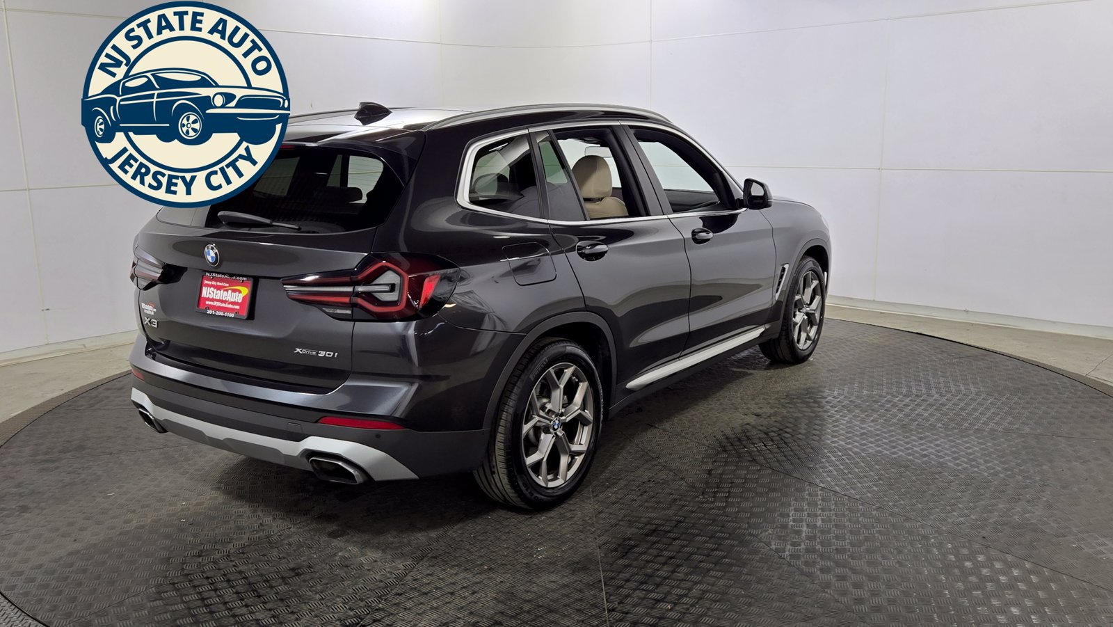 Used 2022 BMW X3 xDrive30i w/ Premium Package 2 AWD/4WD image 7