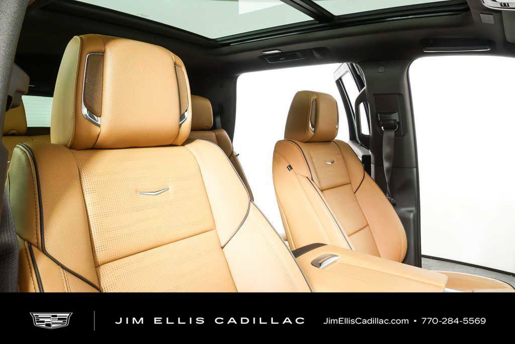 New 2026 Cadillac Escalade Luxury w/ Touring Package AWD/4WD image 24
