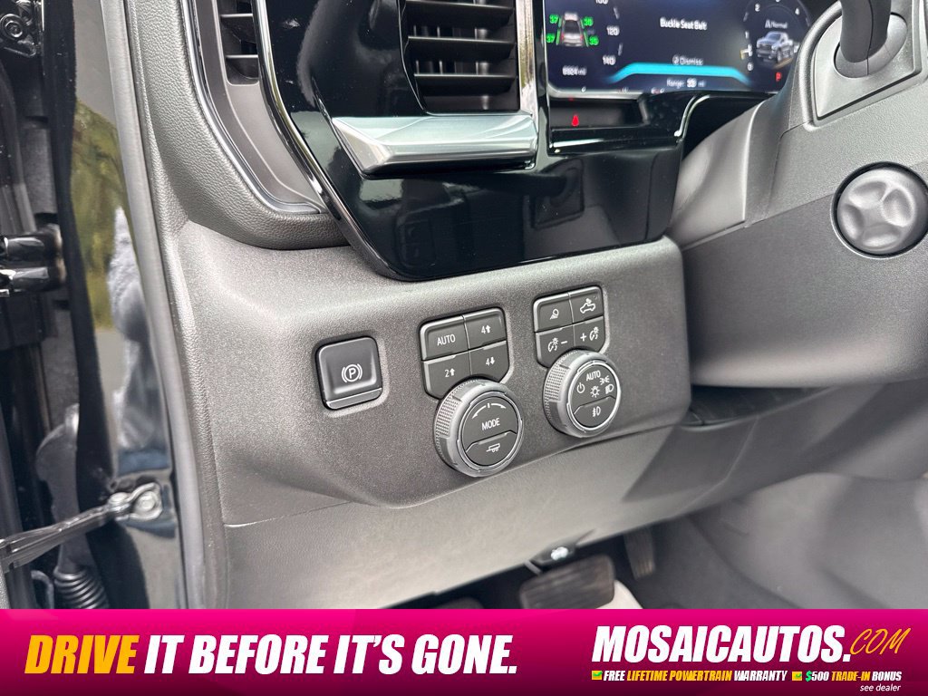 Used 2026 Chevrolet Silverado 1500 High Country w/ Midnight Edition AWD/4WD image 33