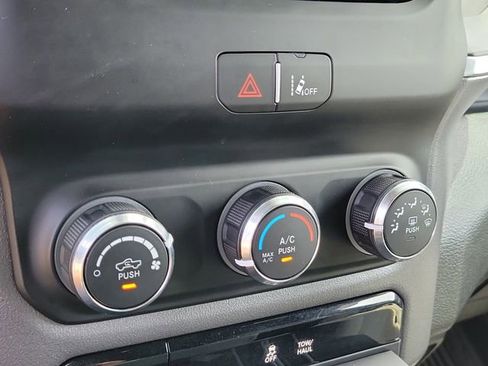 Used 2021 RAM 1500 Big Horn w/ Level 1 Safety Group RWD image 33